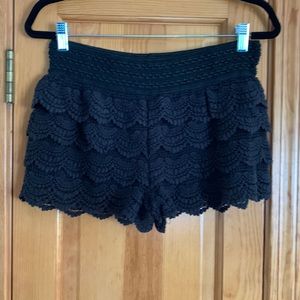 American Rag black crochet stretch shorts size large (juniors)